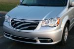 Chrysler Town & Country Touring 2011 года